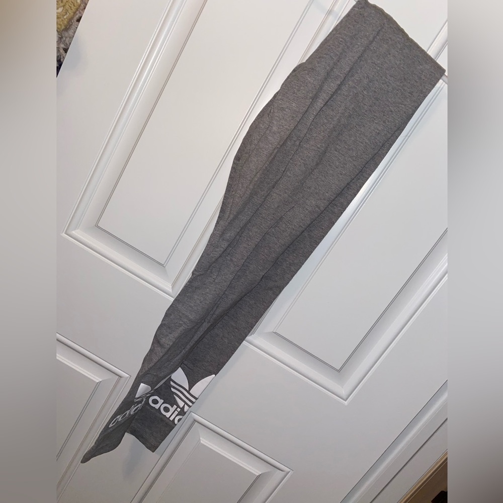 Grey Adidas Leggings Size XS White Logo - Picture 3 of 4